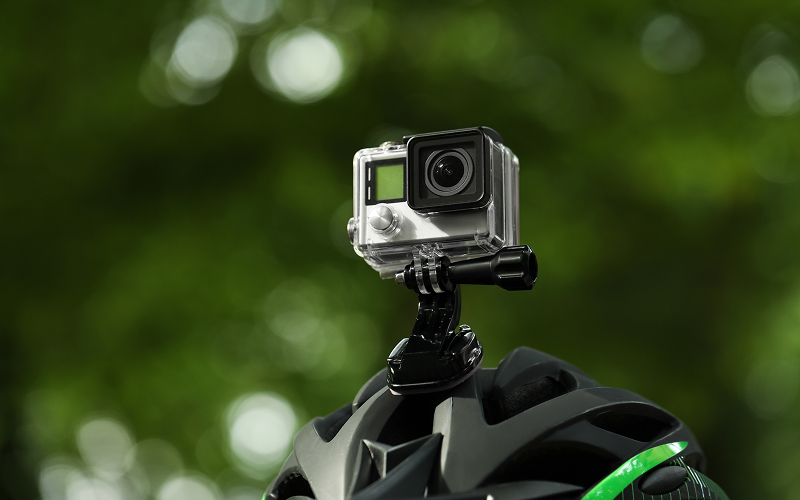 Image of a camera and a bluetooth speaker
